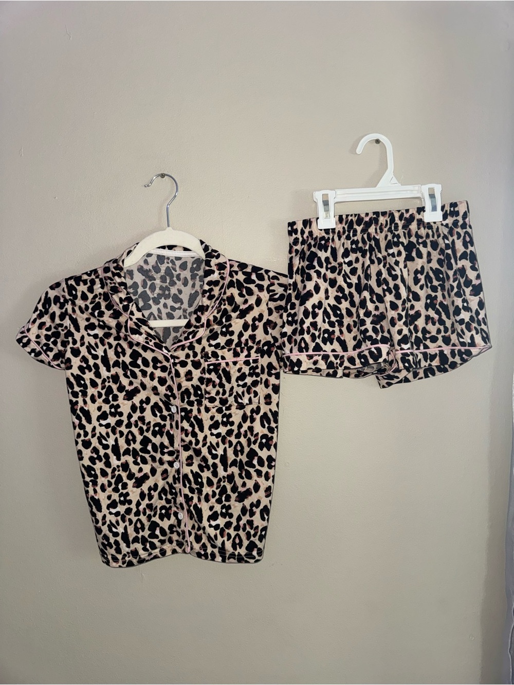 Tahari Pink and Black Leopard Print Kids Pajama Set